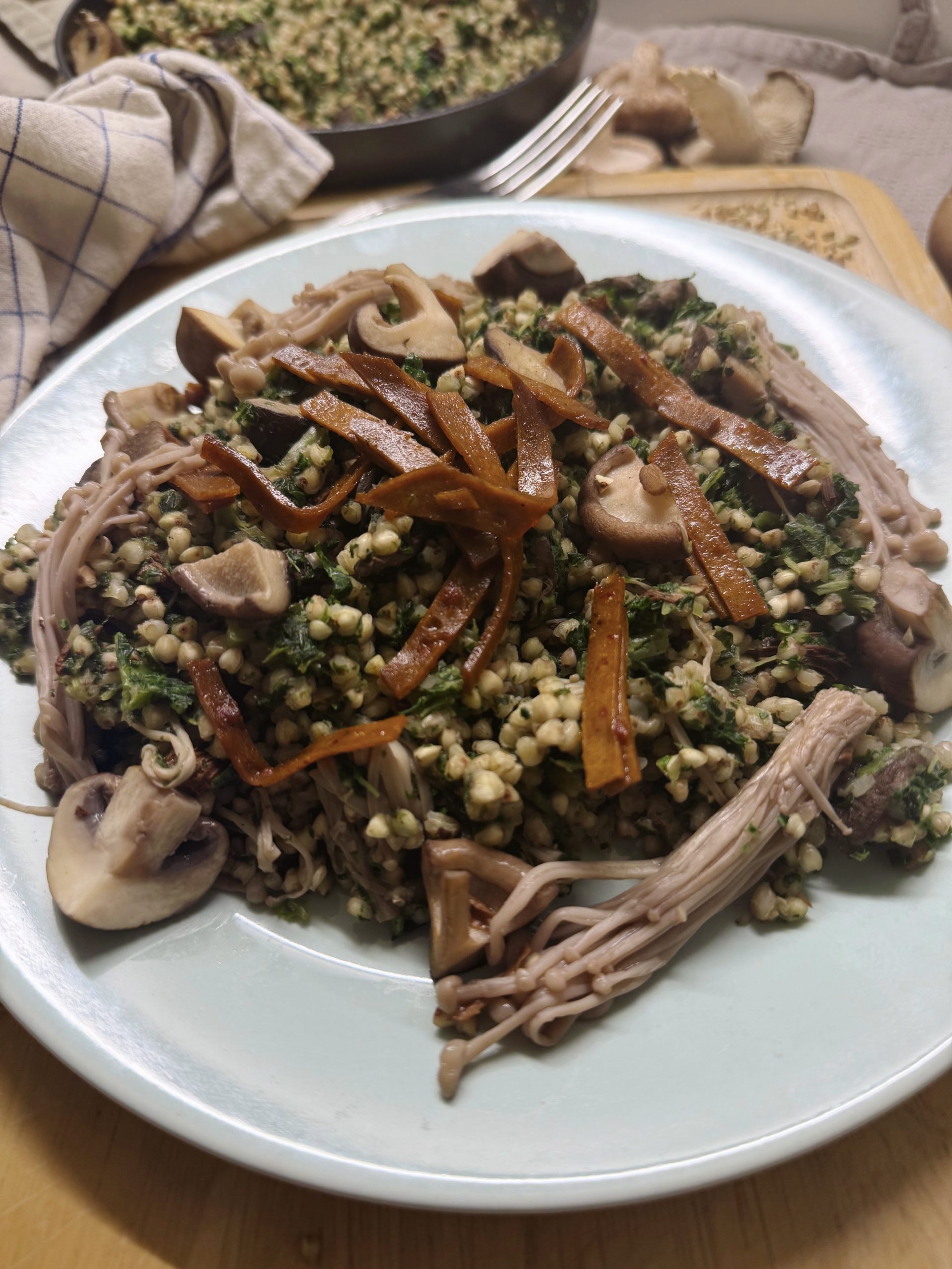 Buchweizen-Risotto mit Pilzen und Grünkohl