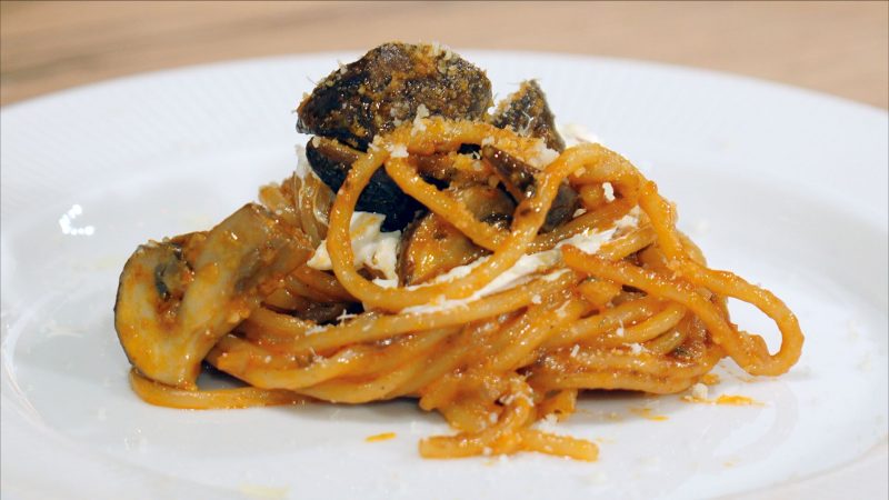 Zubereitung Deutscher Speisepilz Bio One Pot Pasta mit Spaghetti und Champignons von Mjko